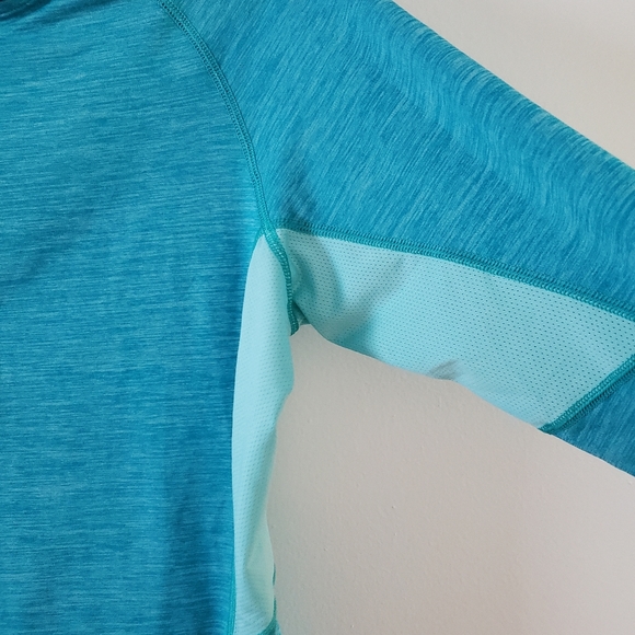 🌹NEW- L.L. Bean Teal Active Lightweight Pullover - Picture 4 of 8